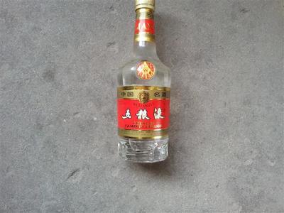 乌兰花白酒批发与宜宾五粮液的优质供应——探访武川县瑞东酒类综合门市部